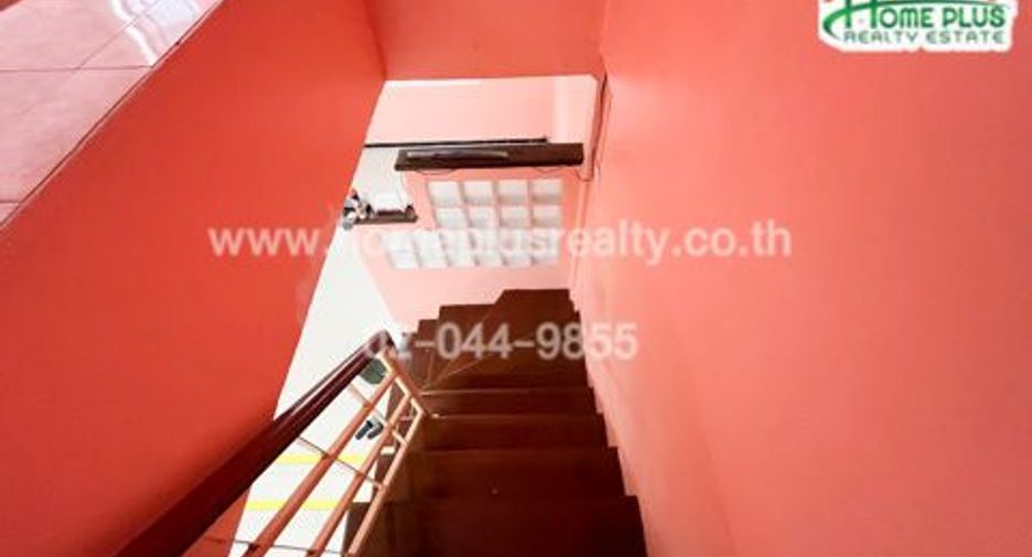 For sale 2 bedrooms townhouse in Khlong Sam Wa, Bangkok