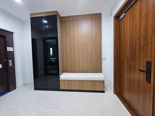 Casa adosada en alquiler de 2 habitaciones en Suan Luang, Bangkok