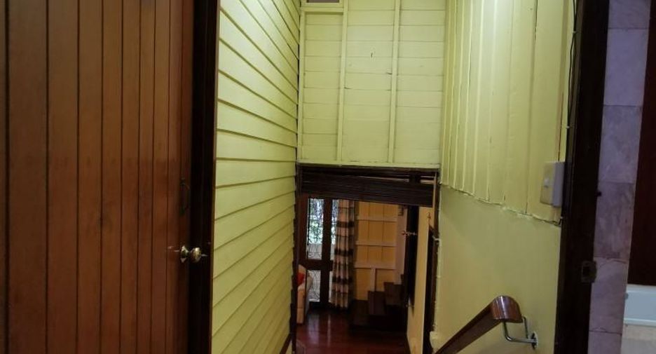 For rent 3 bedrooms house in Phaya Thai, Bangkok