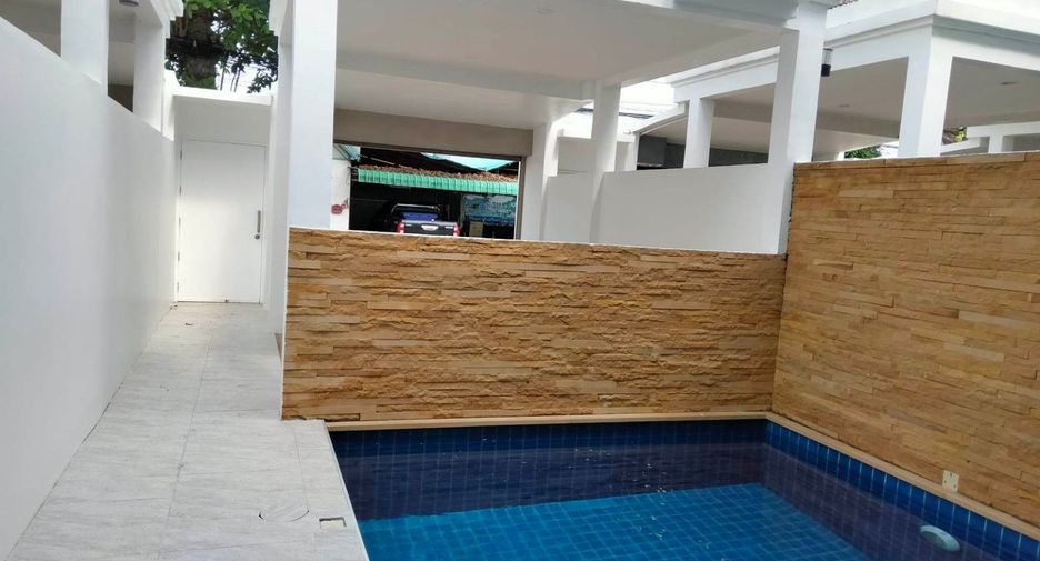 For rent 2 bed townhouse in Sattahip, Chonburi