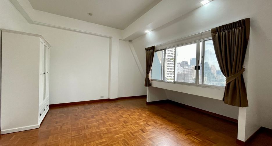 À louer 3 chambres appartement à Watthana, Bangkok
