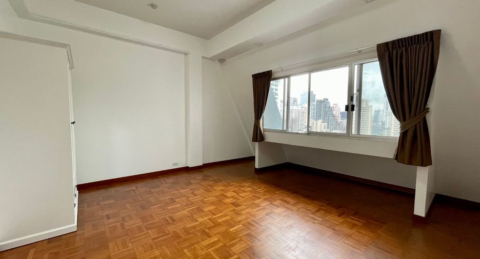À louer 3 chambres appartement à Watthana, Bangkok