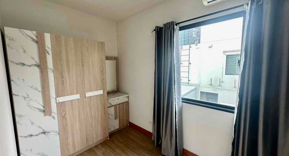 For rent 3 bedrooms townhouse in Prawet, Bangkok