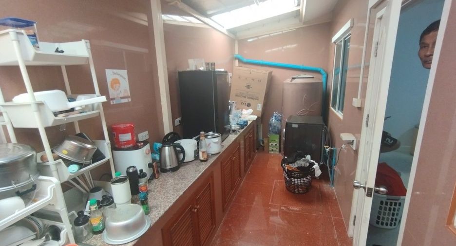 Casa adosada en venta de 3 habitaciones en Mueang Nonthaburi, Nonthaburi