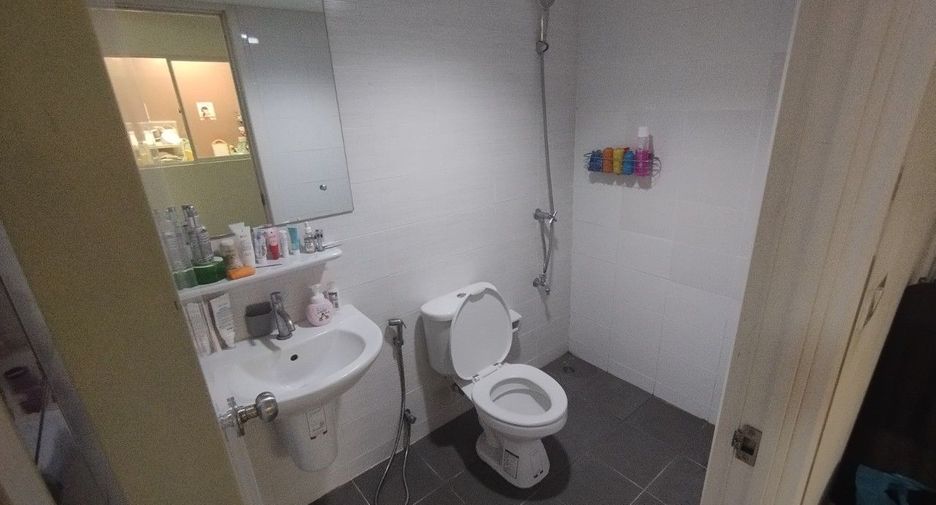 Casa adosada en venta de 3 habitaciones en Mueang Nonthaburi, Nonthaburi