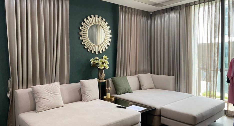 Haus zum Kauf mit 4 Zimmer in Lat Phrao, Bangkok