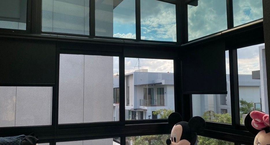 Haus zum Kauf mit 4 Zimmer in Lat Phrao, Bangkok