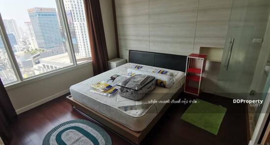 À louer et à vendre 1 chambre condo à Pathum Wan, Bangkok