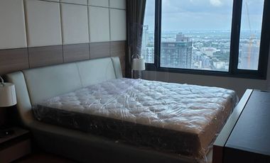 Wohnung zur Miete und zum Kauf mit 2 Zimmer in Khlong Toei, Bangkok