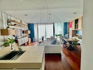 For sale 2 ベッドルーム condo in Khlong Toei, Bangkok