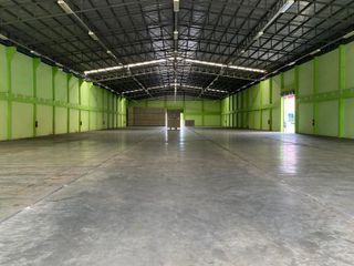 For rent 1 bed warehouse in Ban Phaeo, Samut Sakhon