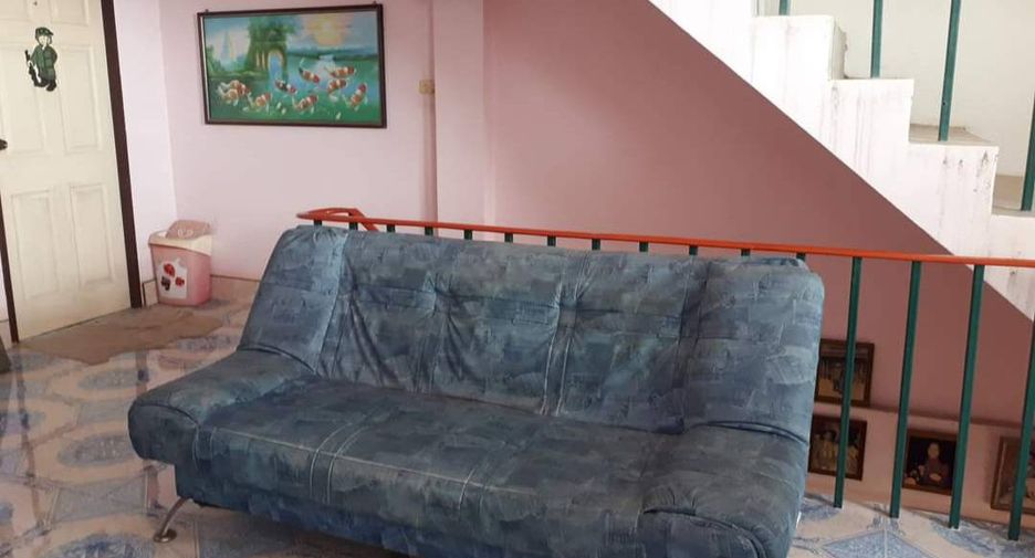 For sale 3 ベッドルーム townhouse in Mueang Rayong, Rayong