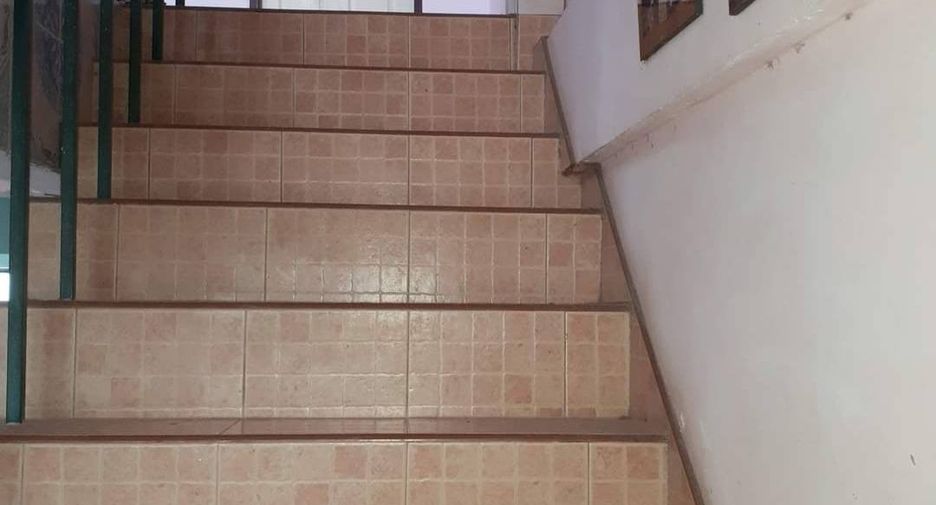 For sale 3 ベッドルーム townhouse in Mueang Rayong, Rayong