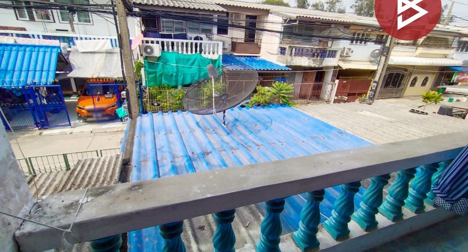 For sale 2 Beds townhouse in Lat Phrao, Bangkok