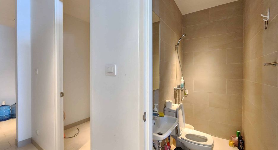 Condo en venta de 4 habitaciones en Bang Kho Laem, Bangkok