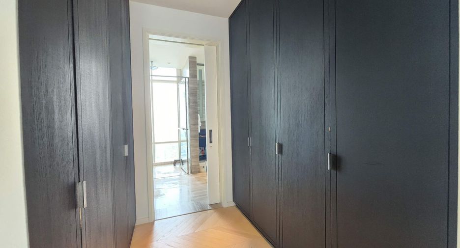 Condo en venta de 4 habitaciones en Bang Kho Laem, Bangkok