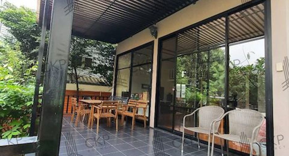 Haus zum Kauf mit 1 Zimmer in Bang Sue, Bangkok