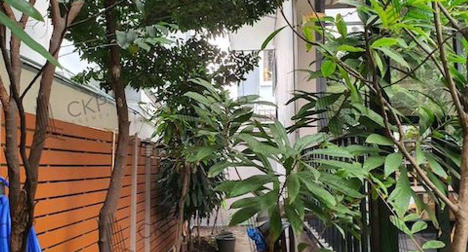 For sale 1 Beds house in Bang Sue, Bangkok