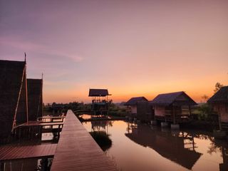 For sale 9 bed hotel in Klaeng, Rayong