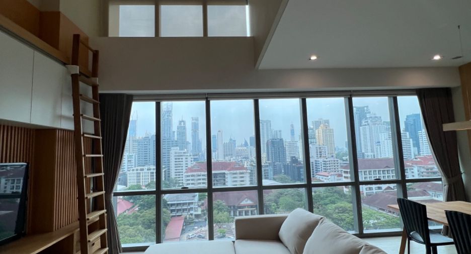 À louer et à vendre 2 chambres condo à Watthana, Bangkok