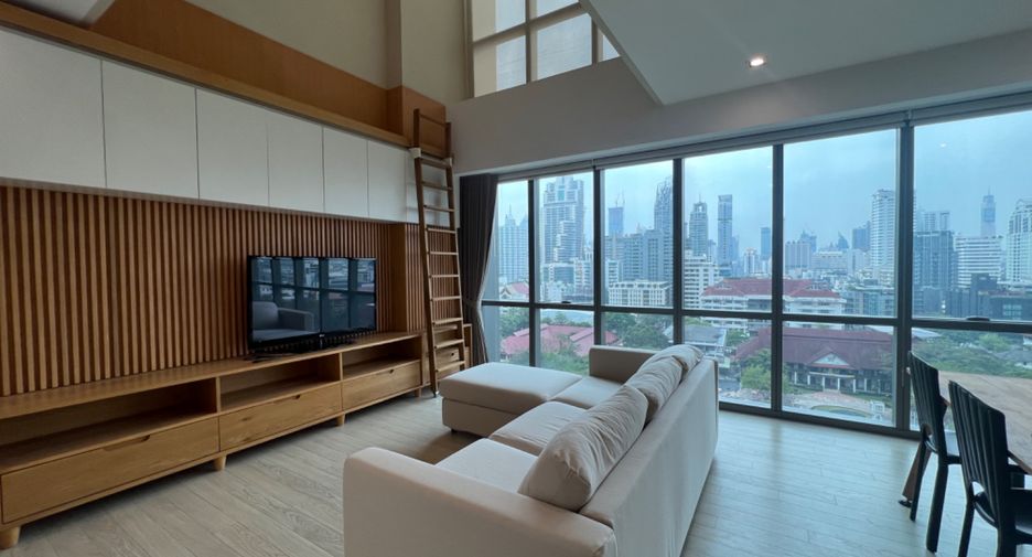 À louer et à vendre 2 chambres condo à Watthana, Bangkok