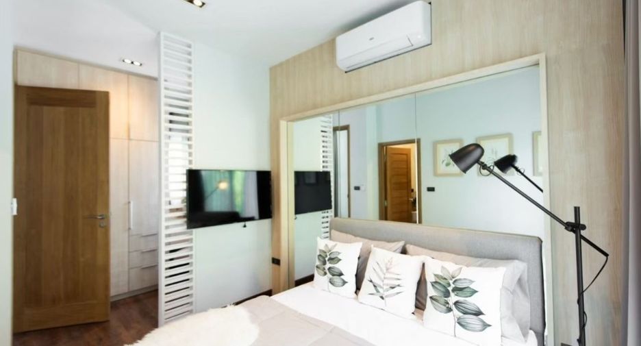 For rent 5 bedrooms villa in Mueang Chiang Mai, Chiang Mai