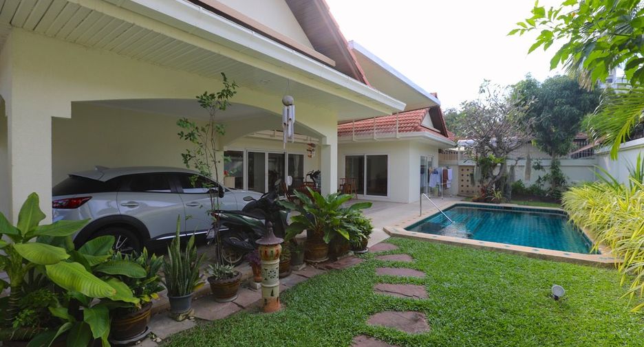 For rent 2 bed villa in Jomtien, Pattaya