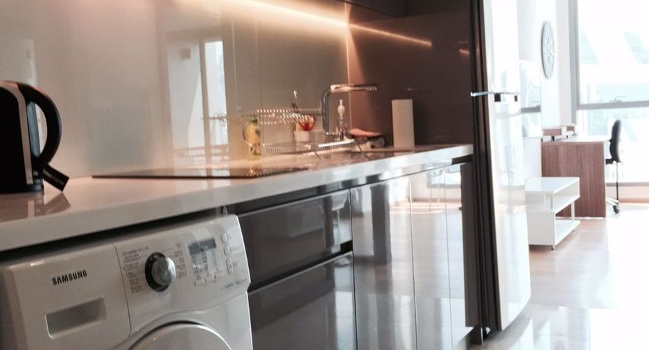 Condo en alquiler y en venta de 1 habitaciones en Khlong Toei, Bangkok