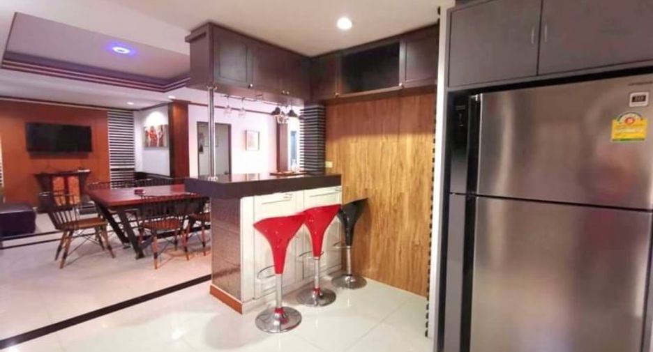 ให้เช่า 8 ห้องนอน วิลล่า ใน สันทราย, เชียงใหม่