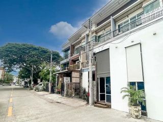 For sale 3 bed retail Space in Mueang Chiang Mai, Chiang Mai