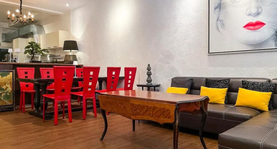 For sale 3 bedrooms retail Space in Mueang Chiang Mai, Chiang Mai