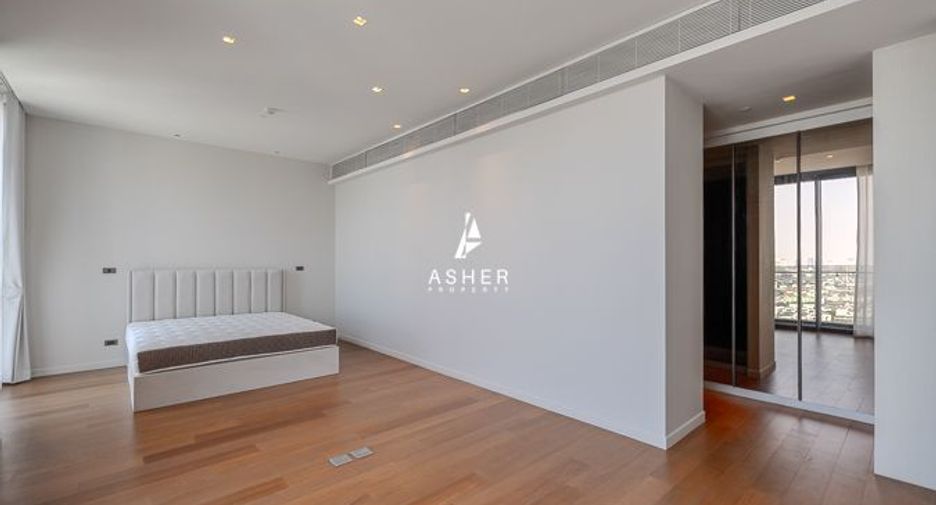 Condo en alquiler y en venta de 3 habitaciones en Bang Kho Laem, Bangkok