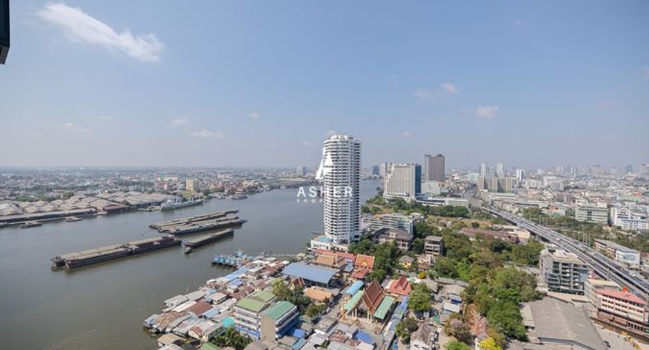 Condo en alquiler y en venta de 3 habitaciones en Bang Kho Laem, Bangkok