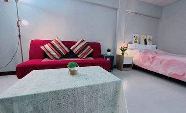 À vendre 1 chambre condo à Huai Khwang, Bangkok