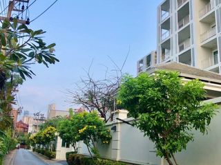 For rent 3 bed apartment in Sathon, Bangkok