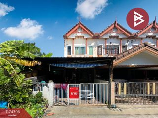 For sale 4 bed townhouse in Mueang Samut Prakan, Samut Prakan