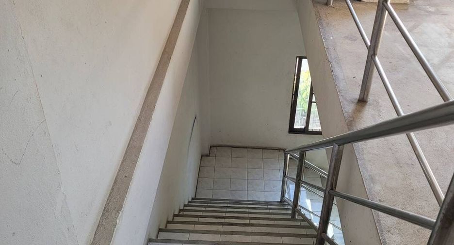 For sale 3 ベッドルーム retail Space in Tha Takiap, Chachoengsao