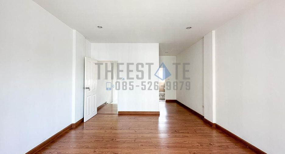 For rent and for sale 2 bedrooms retail Space in Mueang Chiang Mai, Chiang Mai