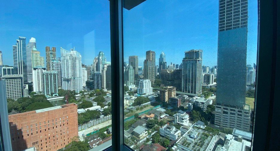 Wohnung zur Miete und zum Kauf mit 2 Zimmer in Pathum Wan, Bangkok