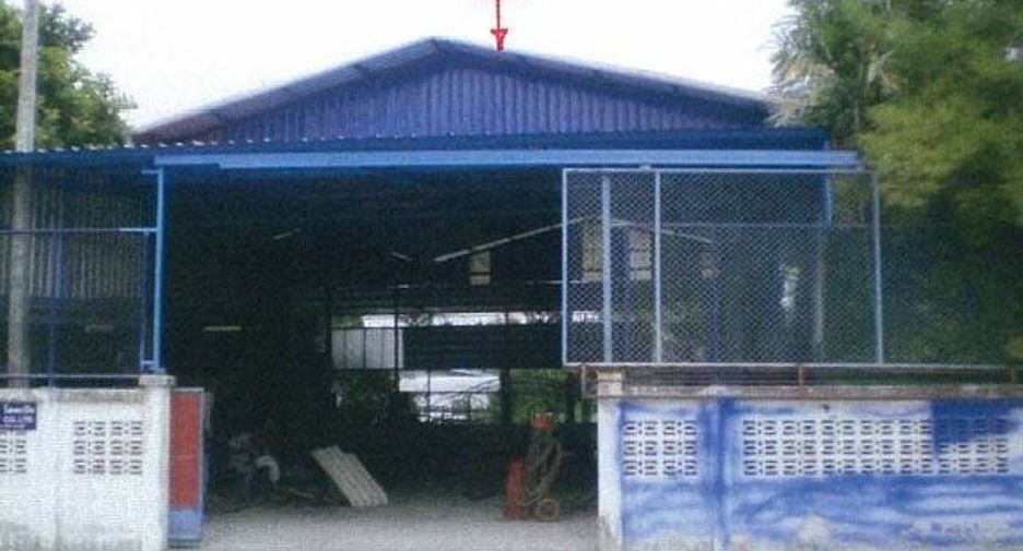For sale 9 bed warehouse in Mueang Chon Buri, Chonburi