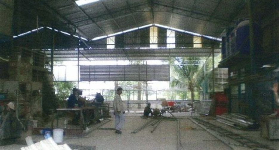 For sale 9 Beds warehouse in Mueang Chon Buri, Chonburi
