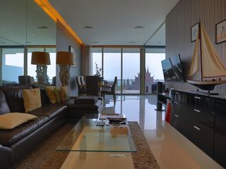 For rent 2 bed condo in North Pattaya, Pattaya