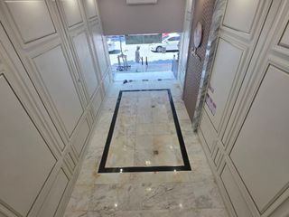 For rent そして for sale retail Space in Watthana, Bangkok