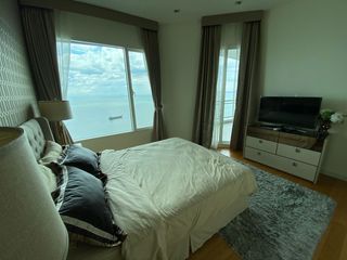 For rent 3 bedrooms condo in Bang Lamung, Chonburi
