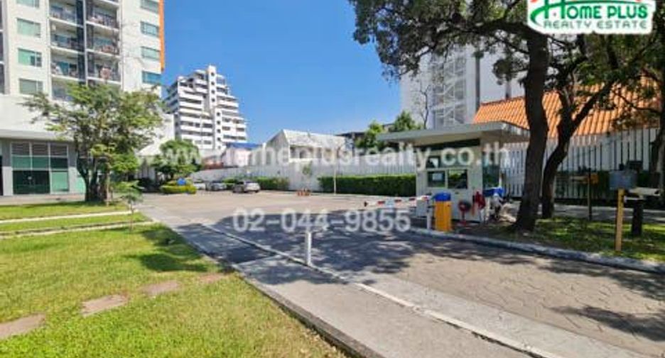 For sale 1 bed condo in Phaya Thai, Bangkok