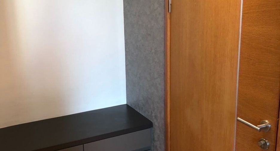 For rent and for sale 1 bed condo in Khlong Toei, Bangkok