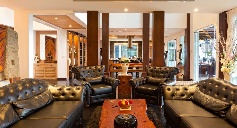 Villa en venta de 8 habitaciones en Kathu, Phuket