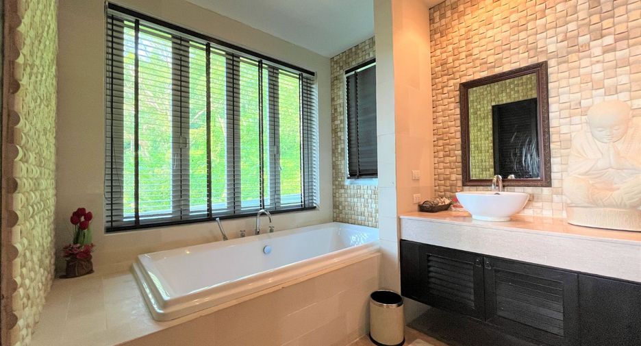 Villa en venta de 8 habitaciones en Kathu, Phuket