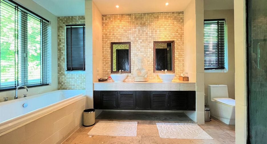 Villa en venta de 8 habitaciones en Kathu, Phuket