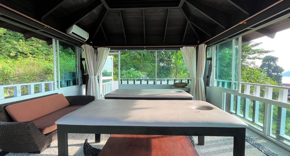 Villa en venta de 8 habitaciones en Kathu, Phuket